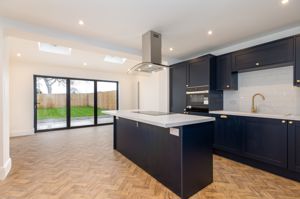 Kitchen- click for photo gallery